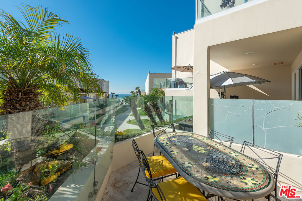 7301 Vista Del Mar 16