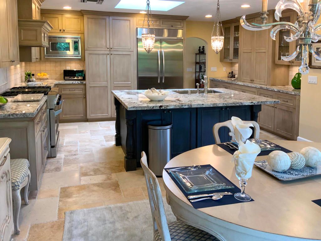 listing image 130722009503856110027