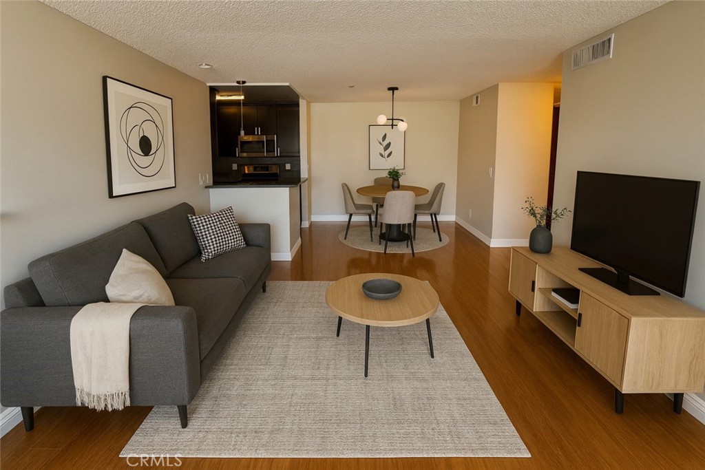 222 S Central 214