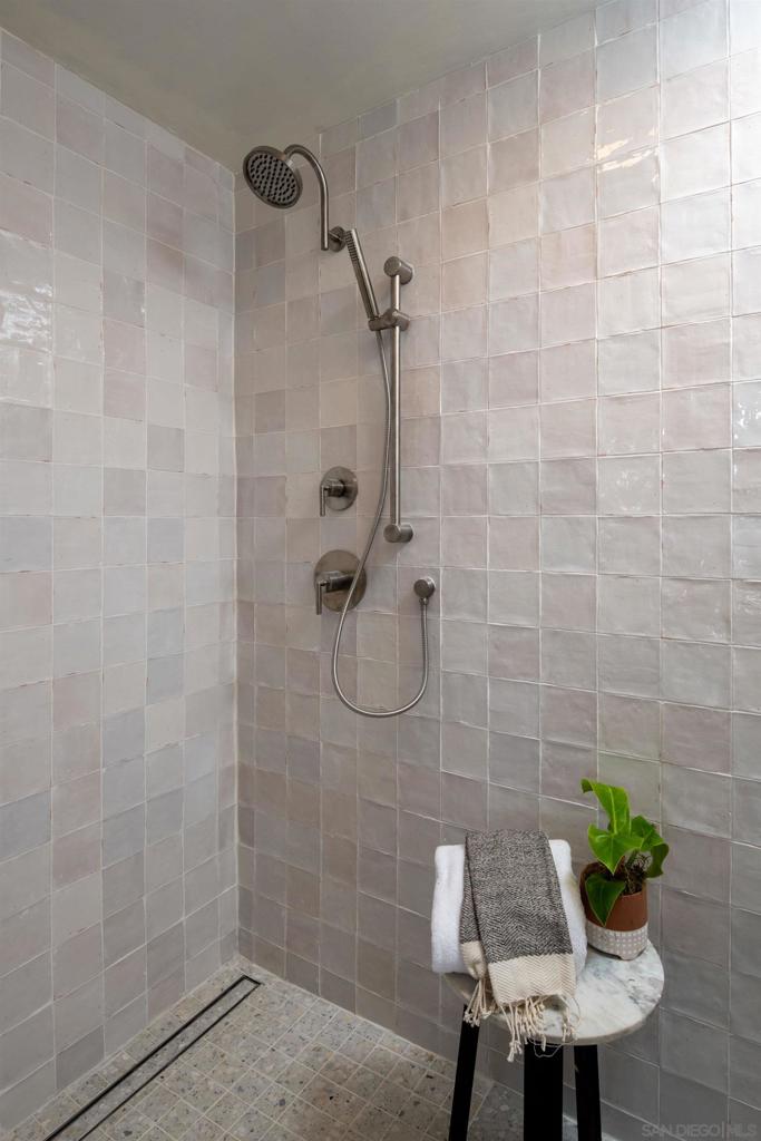 Bonita - Residential