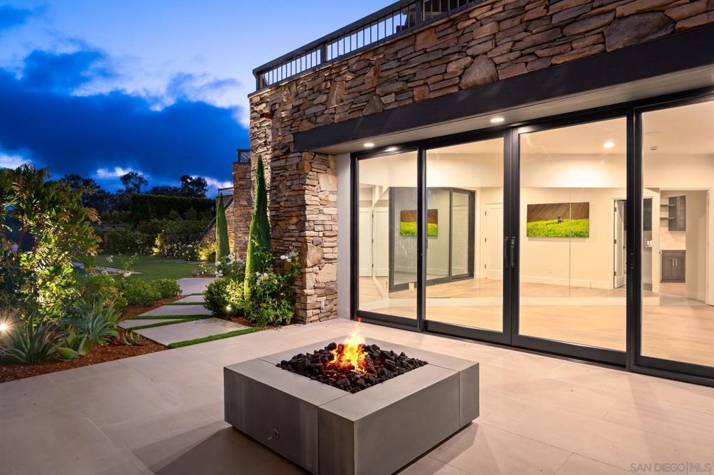 Rancho Santa Fe - Residential