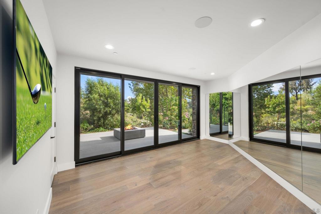 Rancho Santa Fe - Residential