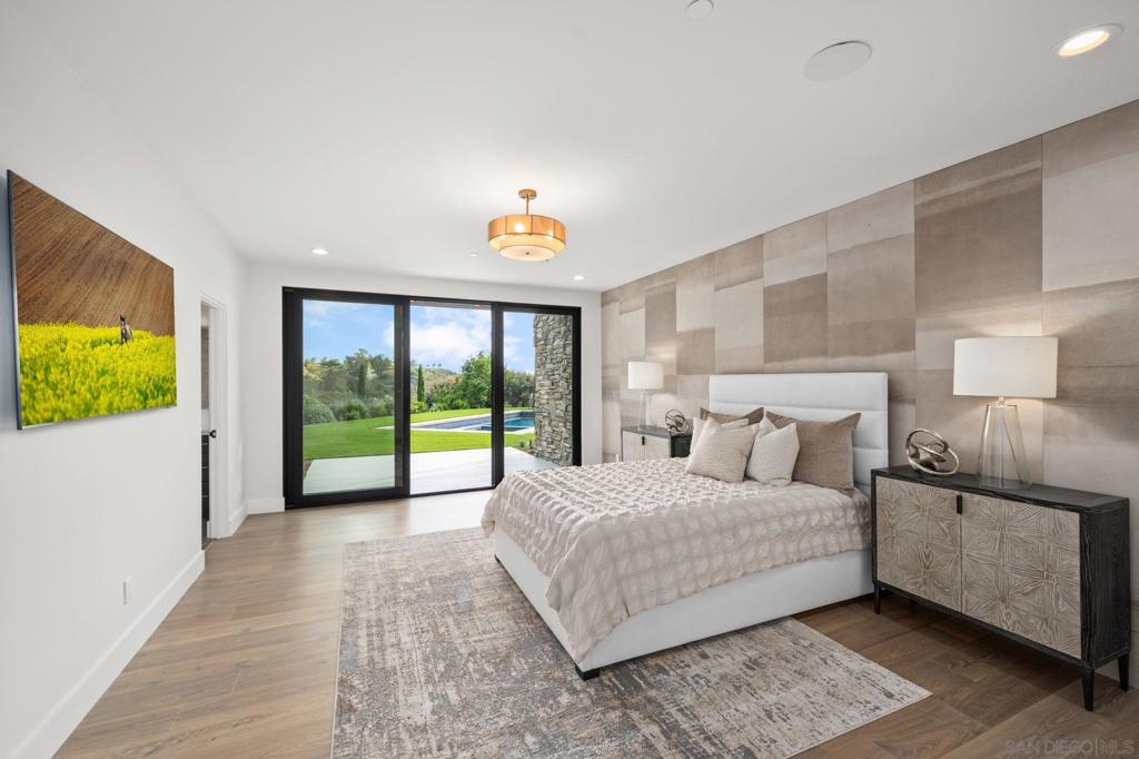 Rancho Santa Fe - Residential