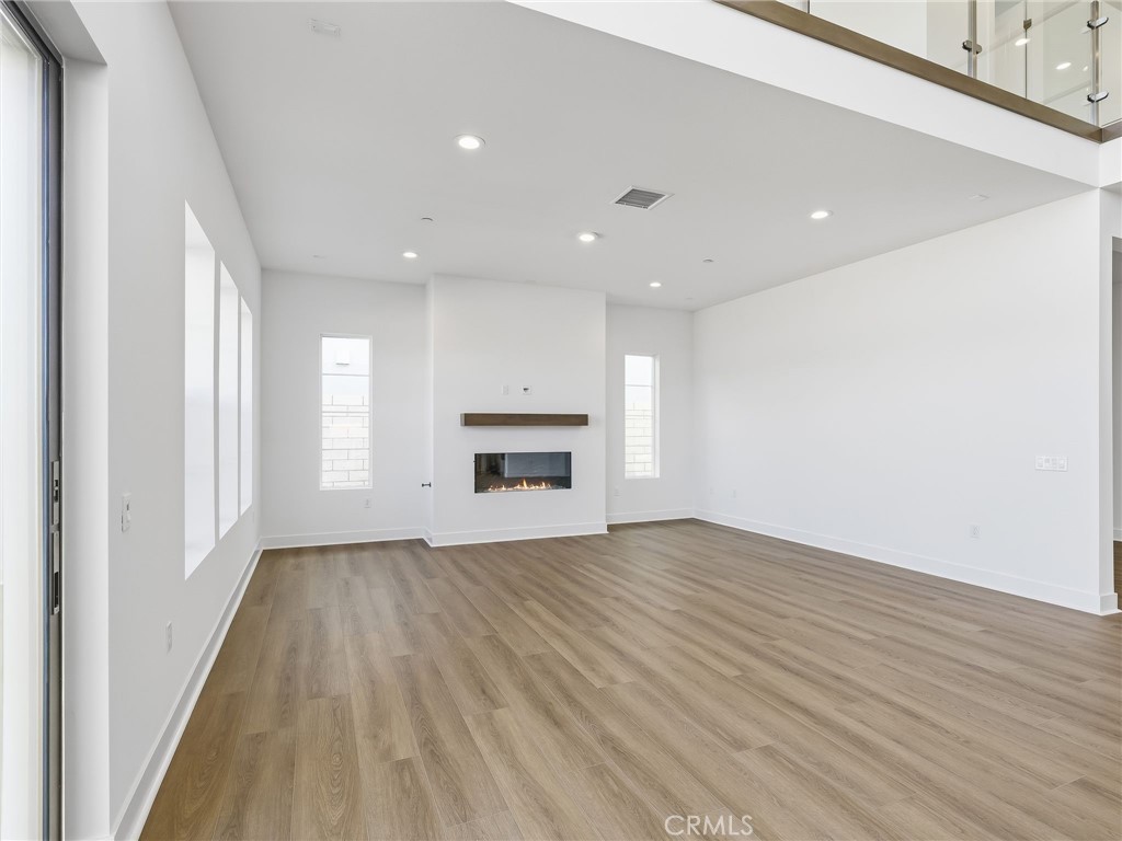 27618 Juniper Lane