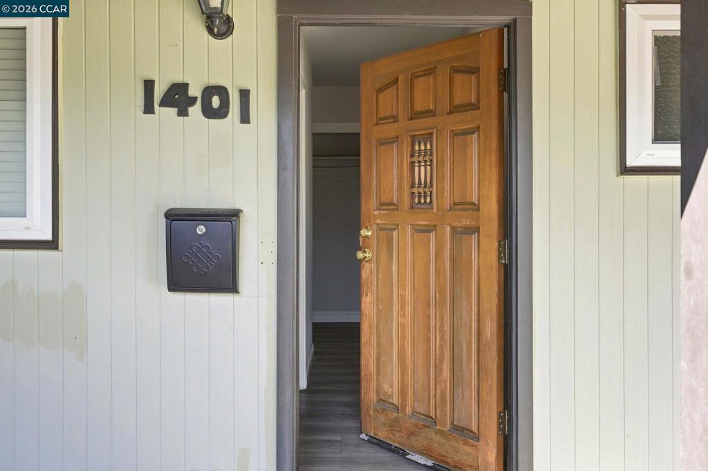 1401 Nicholas Dr