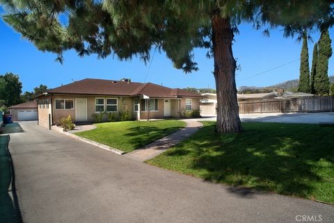11471 Orcas Avenue Sylmar CA 91342