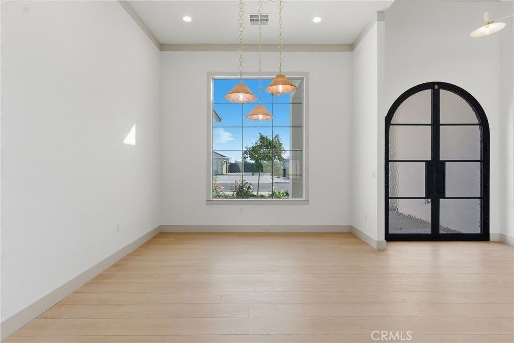 Photo of 16716 Brookview Court, Bakersfield, CA 93314 (MLS # PI25243374)