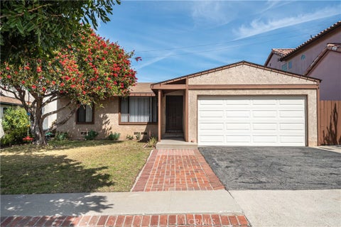 Photo of 1135 20th Street, Manhattan Beach, CA 90266 (MLS # SB26223174)