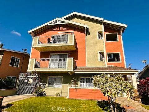 Photo of 1063 Stanley Avenue, Long Beach, CA 90804 (MLS # PW26092374)