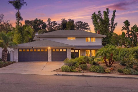 Photo of 611 Fresca St. ST, Solana Beach, CA 92075 (MLS # 260024571SD)