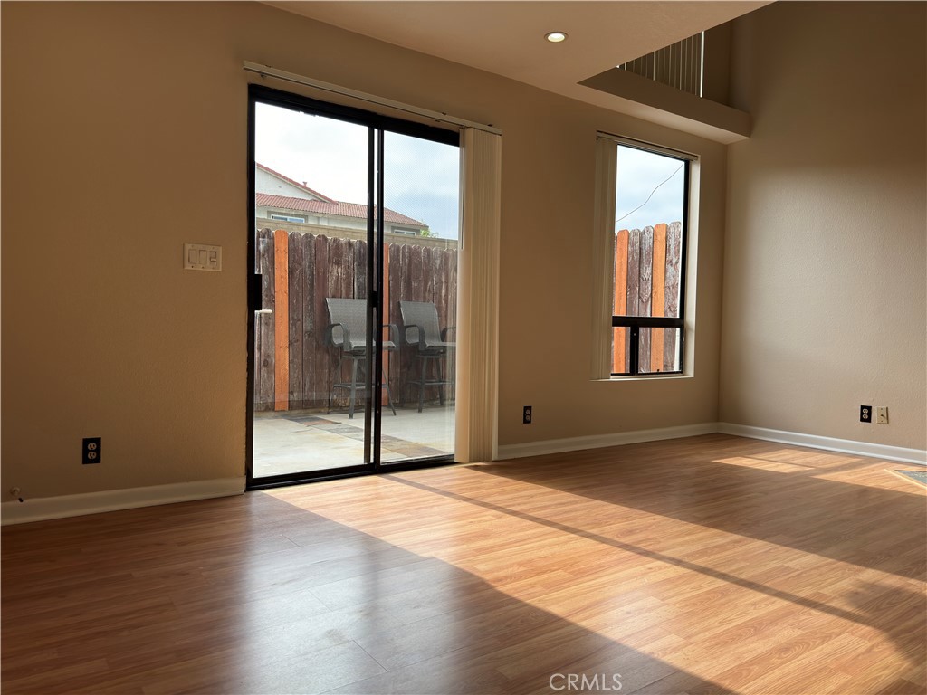 950 W Lambert Road 28