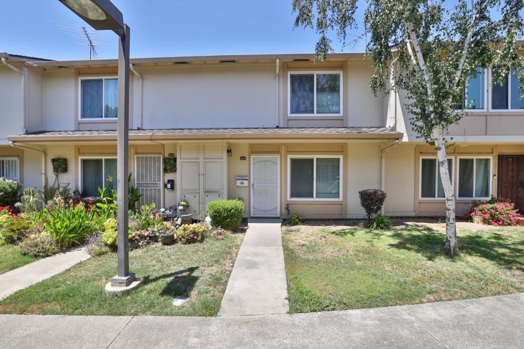 Cozy townhouse two story, two bedrooms, 1 1/2 baths located in nice Evergreen area, two parking space, open floor plan with inside laundry room.