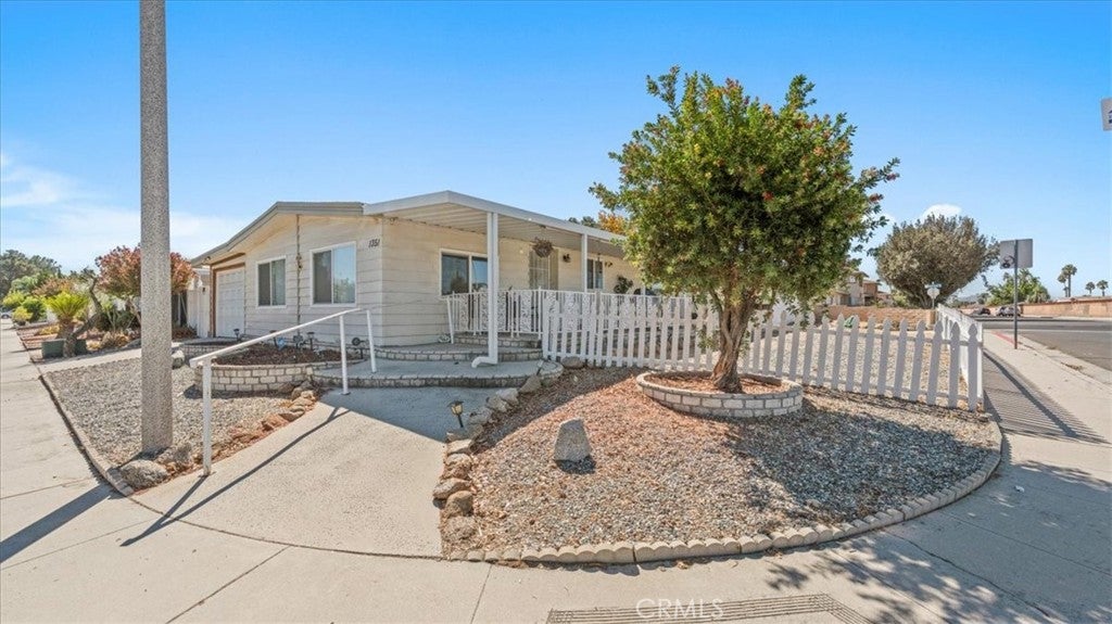 1351 Cabrillo
