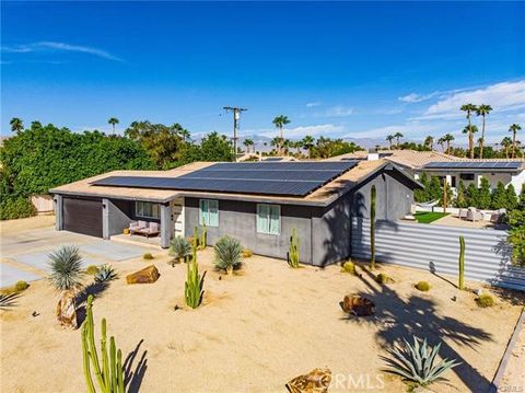 Photo of 2770 E Ventura Road, Palm Springs, CA 92262 (MLS # HD25220235)
