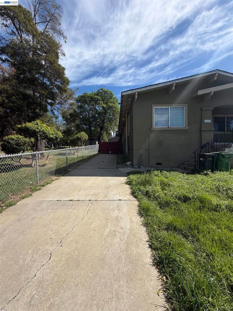 4058 Edwards Ave Ave, Oakland CA 94605