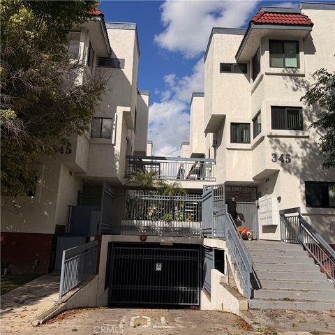 Photo of 345 W Acacia, Glendale, CA 91204 (MLS # SR26037262)