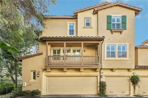 Photo of 78 Dovetail, Irvine, CA 92603 (MLS # OC25276965)