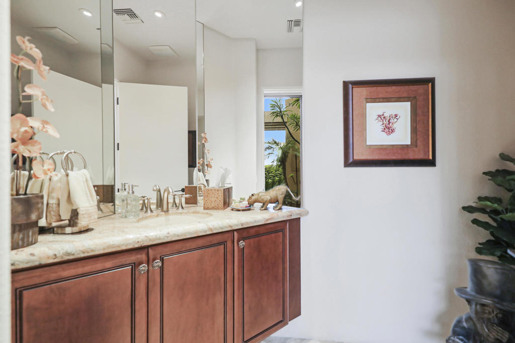 The Estancias Rancho LQ - Residential