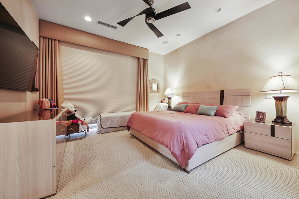 The Estancias Rancho LQ - Residential