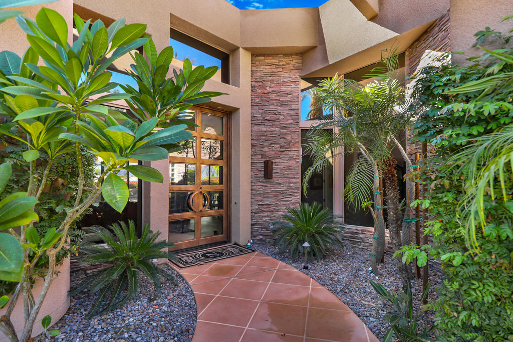 The Estancias Rancho LQ - Residential