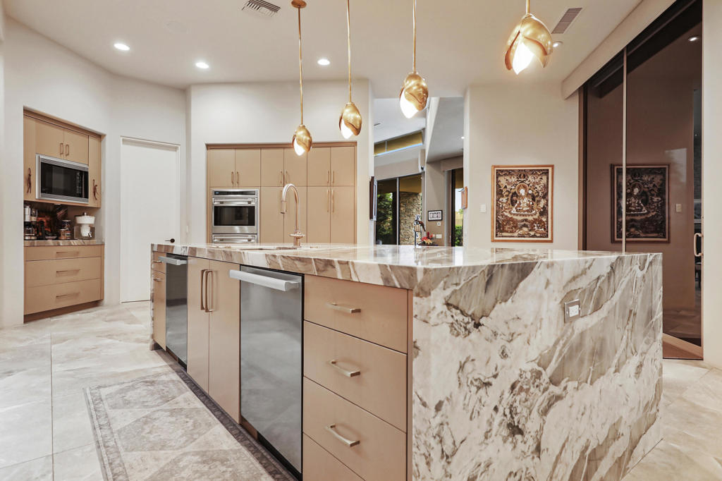 The Estancias Rancho LQ - Residential