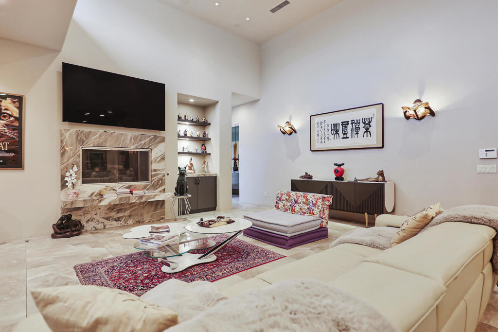 The Estancias Rancho LQ - Residential