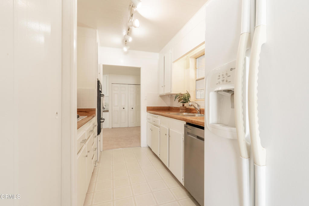 Not Applicable - Manufactured In Park