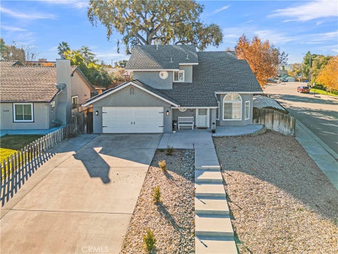 Tiny photo for 1118 Golf PL, Paso Robles, CA 93446 (MLS # NS26130849)