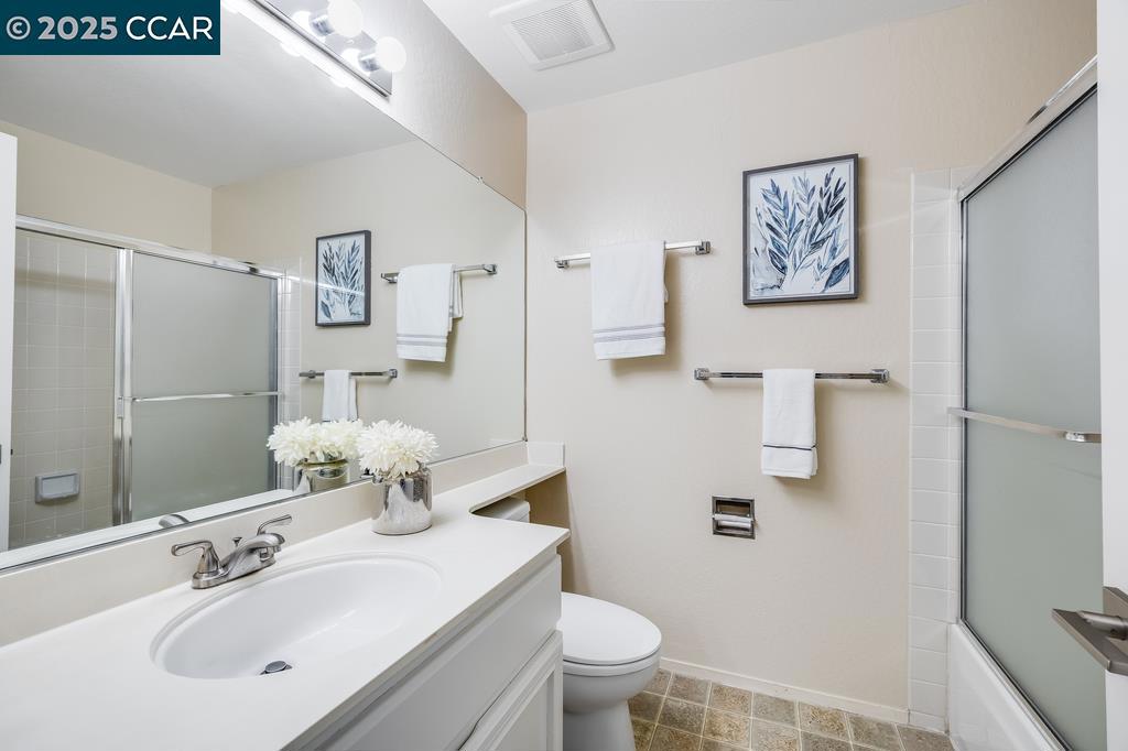 ELLINWOOD - Residential