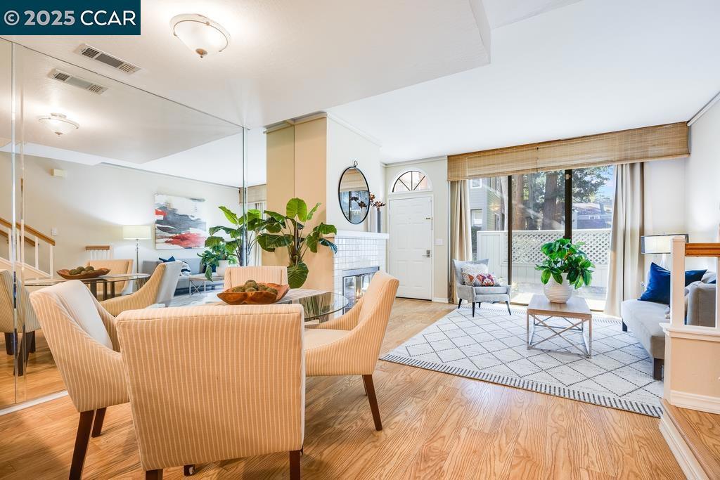 ELLINWOOD - Residential