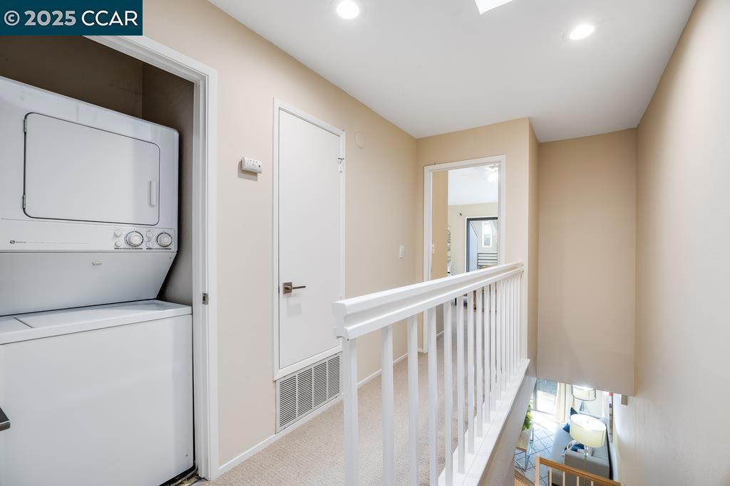 ELLINWOOD - Residential