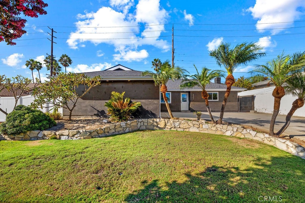 8351 Amsterdam Drive 8351 Amsterdam Drive