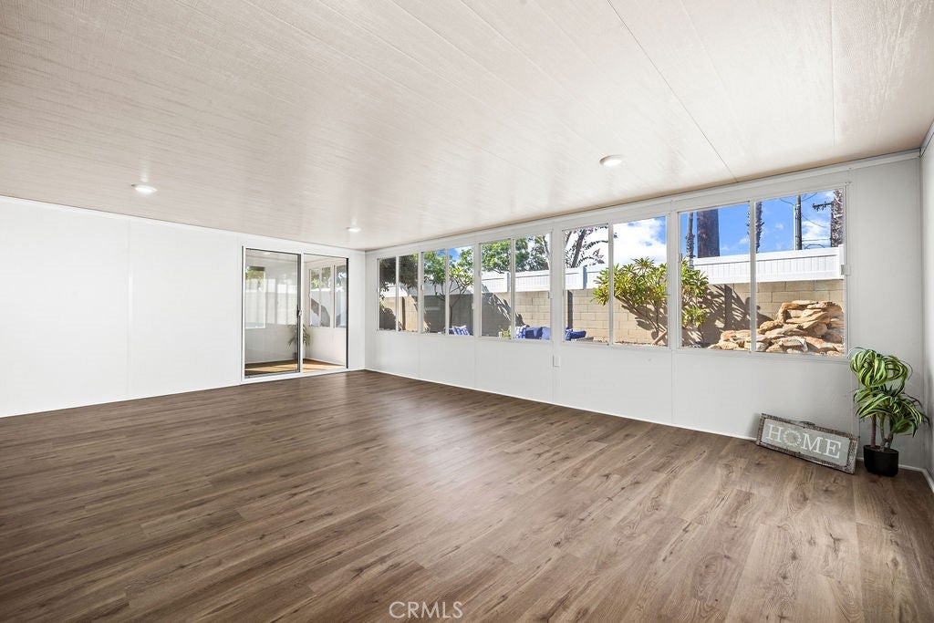 8351 Amsterdam Drive, Huntington Beach CA 92647 - Photo 23