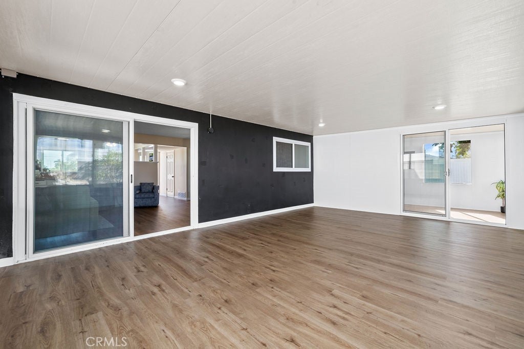 8351 Amsterdam Drive, Huntington Beach CA 92647 - Photo 26