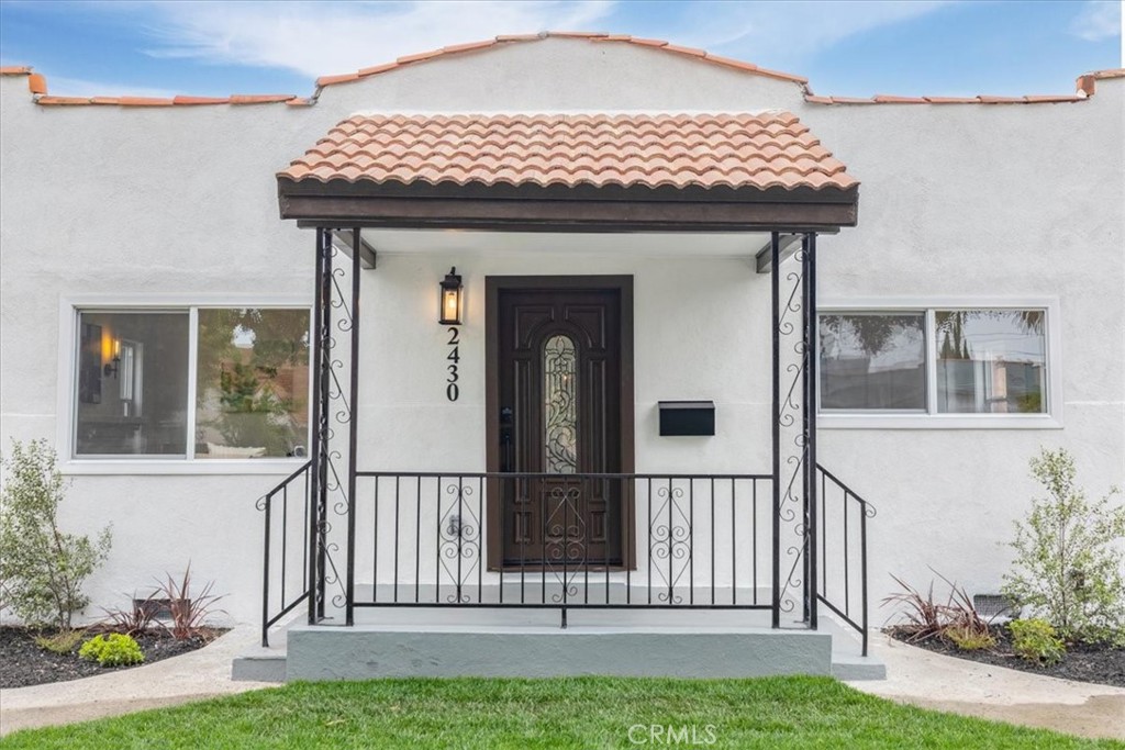 2430 S Cochran
