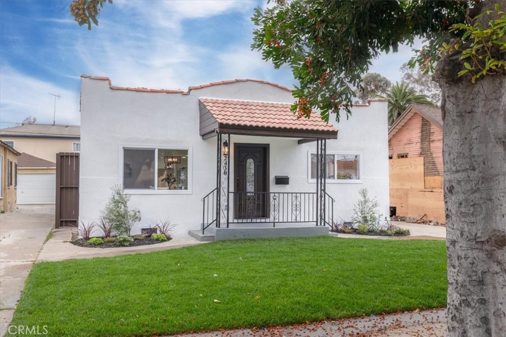 2430 S Cochran