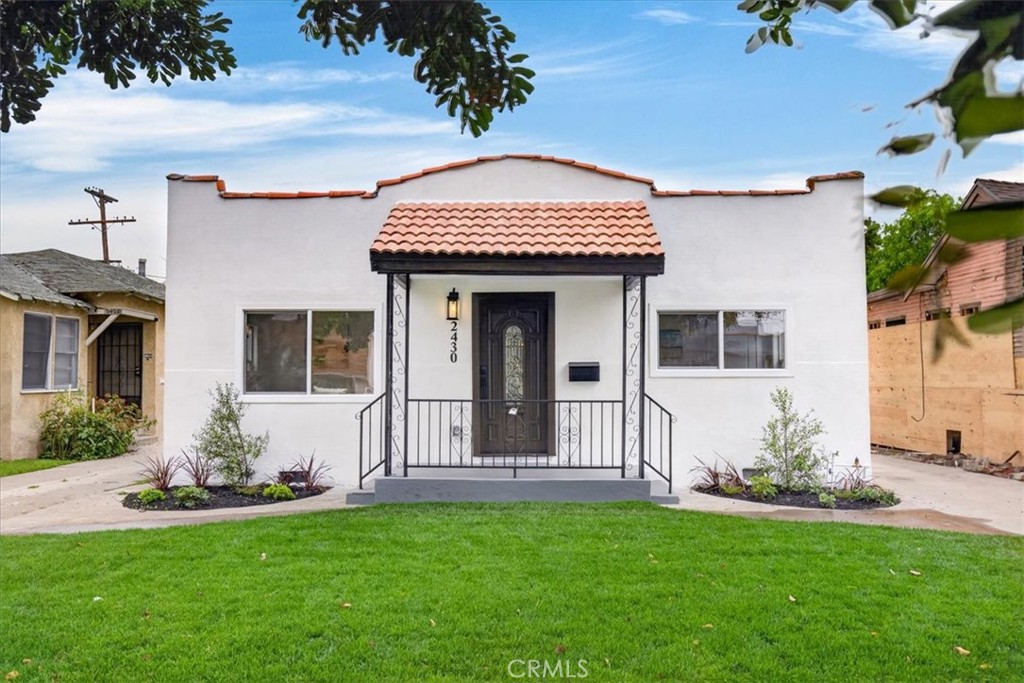 2430 S Cochran