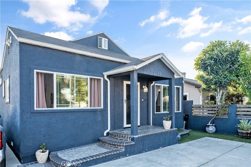 3269 Fay AVE, Los Angeles CA 90034