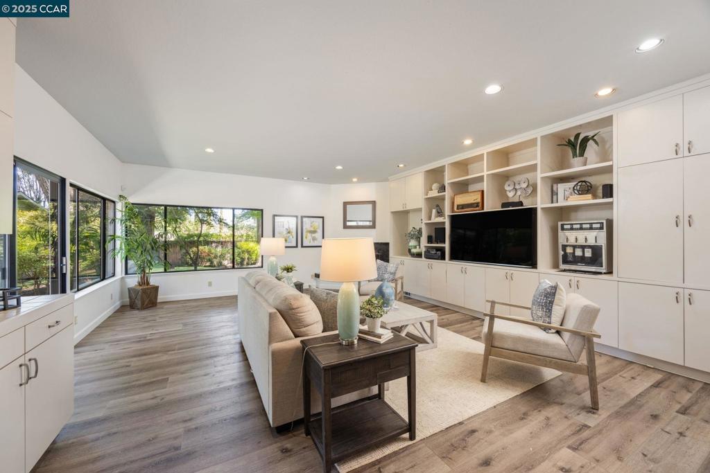 RELIEZ VALLEY - Residential