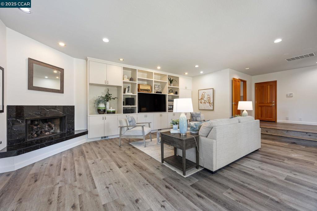 RELIEZ VALLEY - Residential