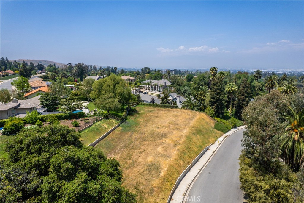 0 Sunnyside Avenue