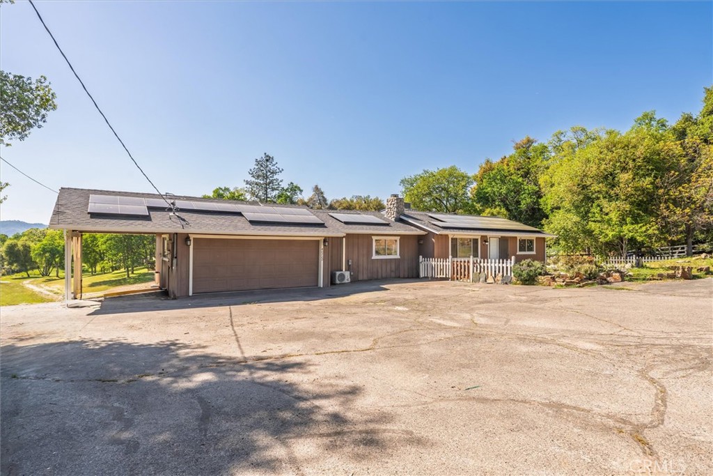 Properties 1 40700 Road 425a