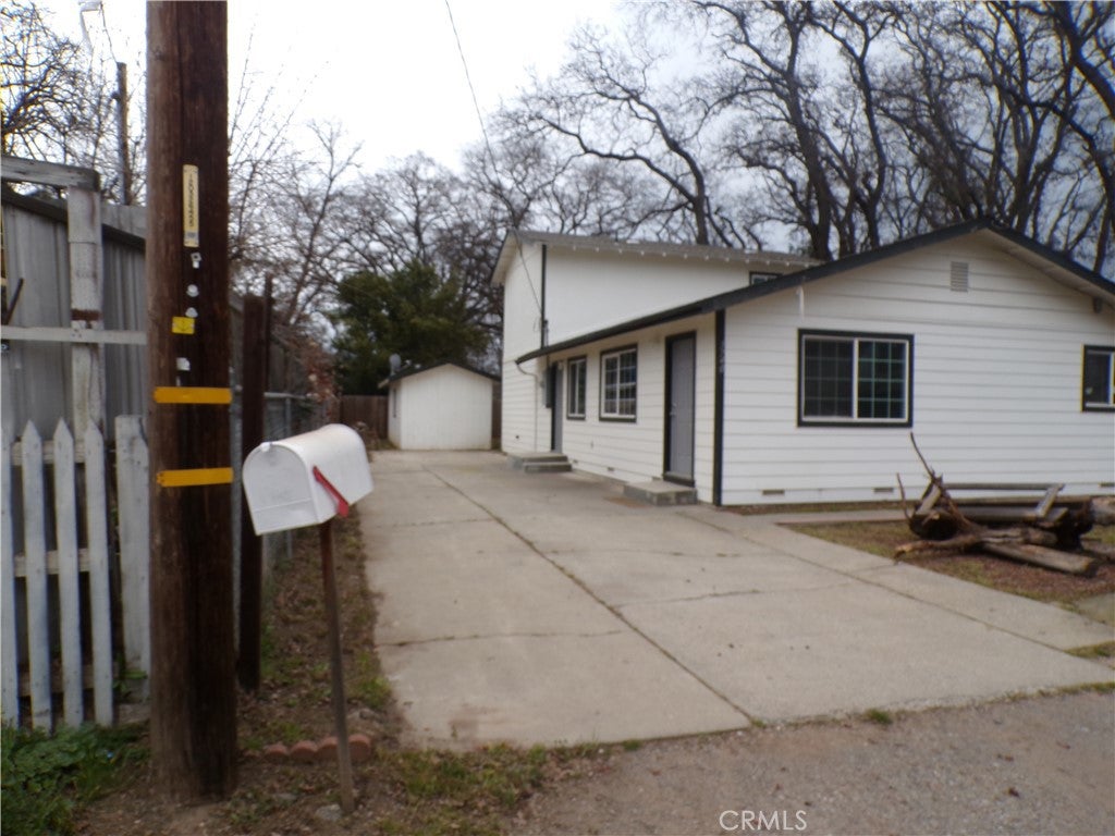 3740 Mullen