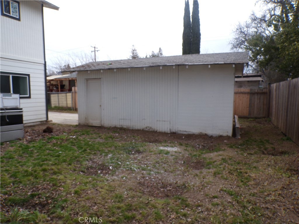 3740 Mullen