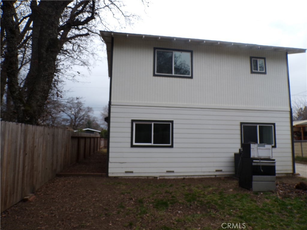 3740 Mullen
