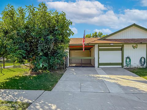 Photo of 2098 Covington Avenue, Simi Valley, CA 93065 (MLS # 225005690)