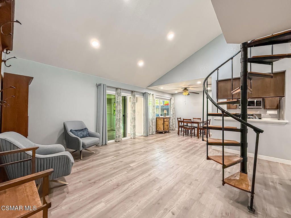 Photo of 2098 Covington Avenue, Simi Valley, CA 93065 (MLS # 225005690)