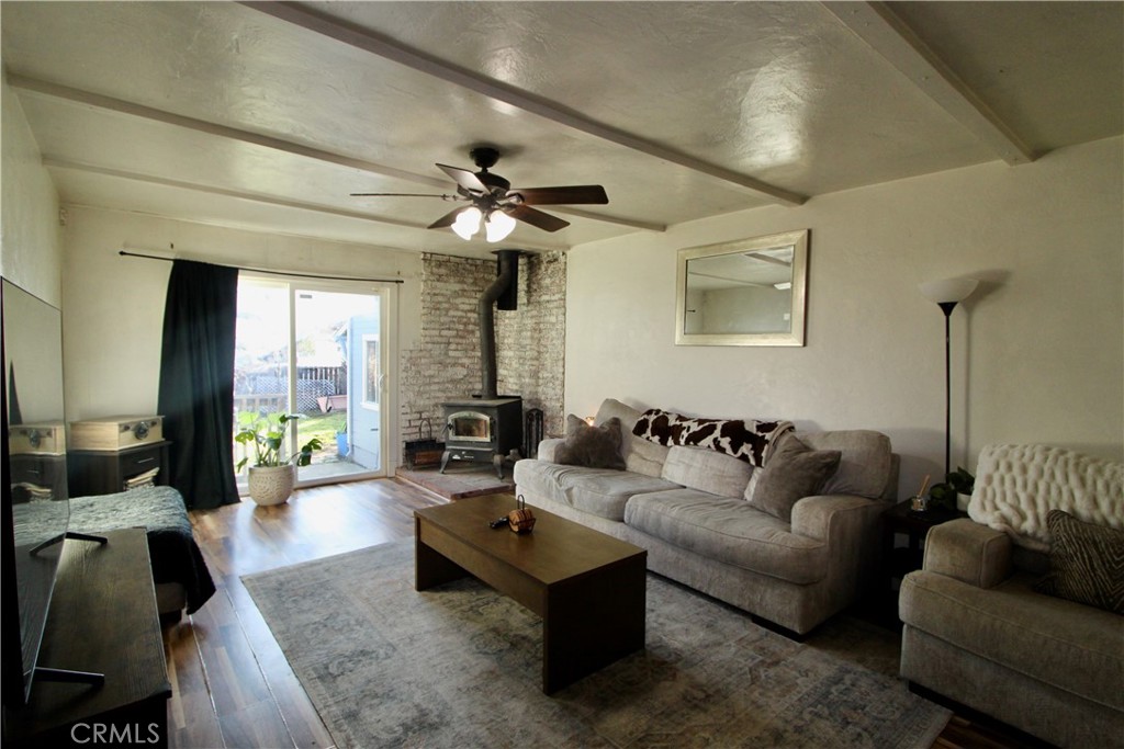 1300 N Forbes