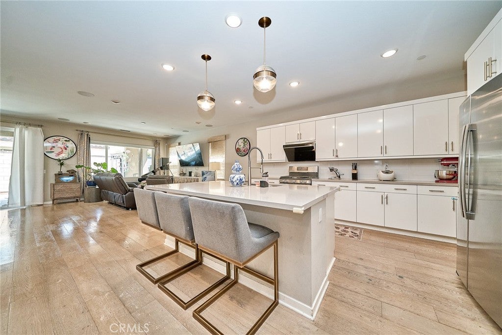 2659 E Mabel Lane