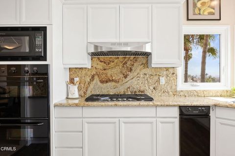 Tiny photo for 4252 Harbour Island Lane, Oxnard, CA 93035 (MLS # V1-32896)